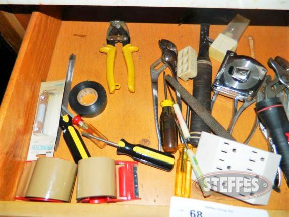 Contents of drawer-  tools_4.jpg
